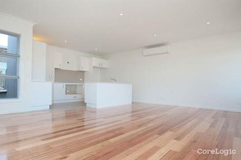 Property photo of 3/106 Paisley Street Footscray VIC 3011