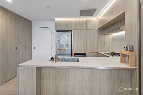 Property photo of 203/66 Lambert Street Kangaroo Point QLD 4169