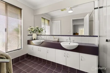 Property photo of 29 Shier Rise Burekup WA 6227