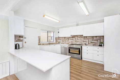 Property photo of 11 Pioneer Road Bellambi NSW 2518