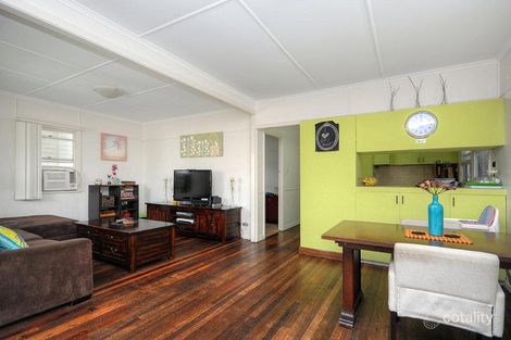 Property photo of 23 Ventura Road Mermaid Beach QLD 4218