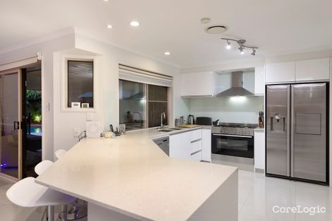 Property photo of 57 Gibson Crescent Bellbowrie QLD 4070