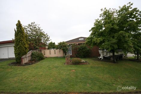 2 Pepperdine Way, Highton, VIC 3216