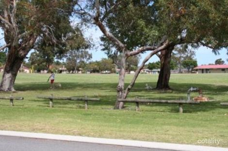 Property photo of 38 Medhurst Crescent Nollamara WA 6061