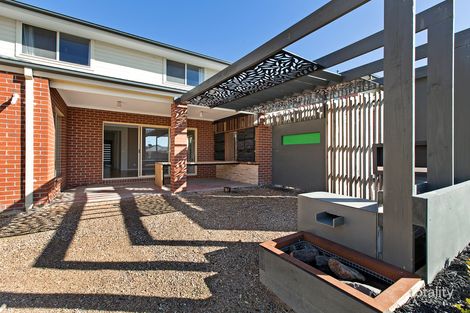 Property photo of 37 The Avenue Sunbury VIC 3429