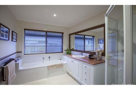 Property photo of 17 Wallace Street Southport QLD 4215