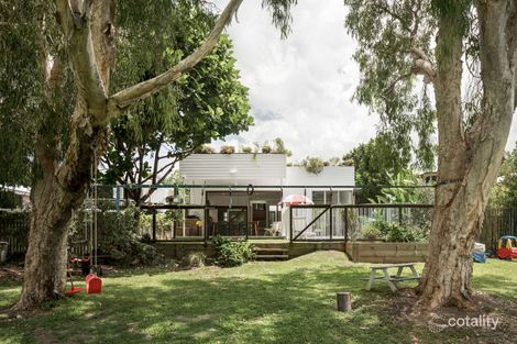 Property photo of 10 Glen Street Coorparoo QLD 4151