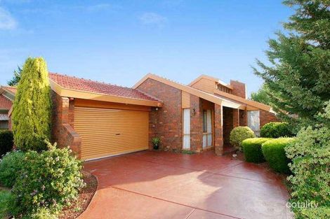 Property photo of 8 Talgarno Close Taylors Lakes VIC 3038