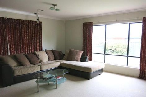 Property photo of 59 Innisfail Drive Point Cook VIC 3030