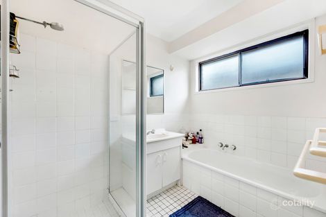 Property photo of 1/9 Robin Joy Close Labrador QLD 4215