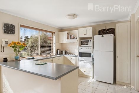 Property photo of 17 Quinlan Court Werribee VIC 3030