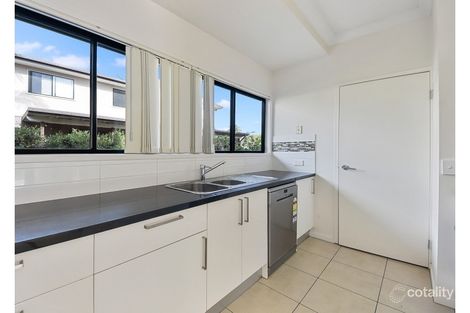 Property photo of 4/26 Latham Street Chermside QLD 4032