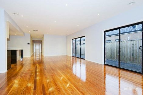 Property photo of 29 Maremma Drive Mernda VIC 3754