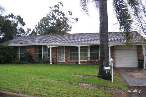 15 Boythorn Ave, Ambarvale, NSW 2560