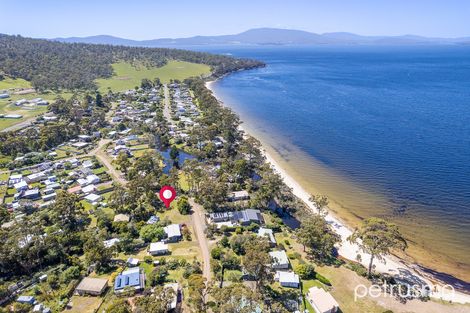 Property photo of 20 Vincent Avenue Verona Sands TAS 7112