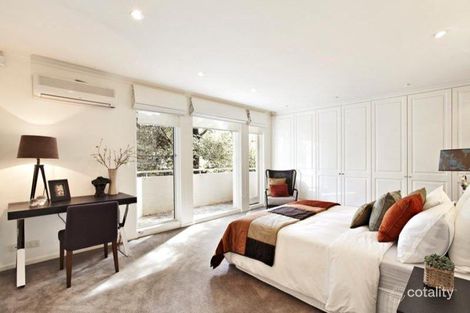 Property photo of 2/28 Rockley Road South Yarra VIC 3141