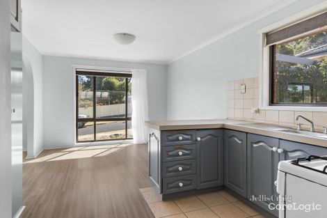 Property photo of 14 Raymond Crescent Brown Hill VIC 3350