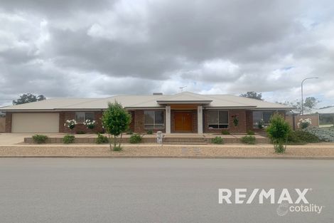 1 Cunjegong Loop, Gobbagombalin, NSW 2650