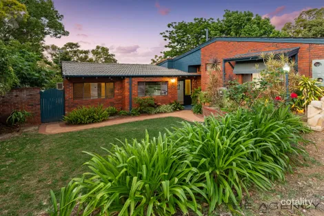 Property photo of 4 Snowball Road Kalamunda WA 6076