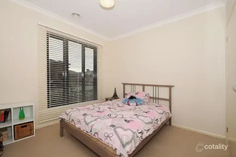 Property photo of 8 Honeybark Crescent Lyndhurst VIC 3975