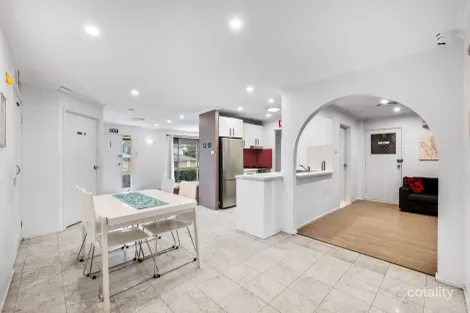 Property photo of 2 Spinosa Place Glenmore Park NSW 2745