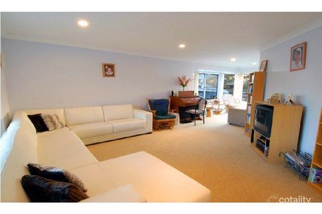 Property photo of 68 Point Cartwright Drive Buddina QLD 4575