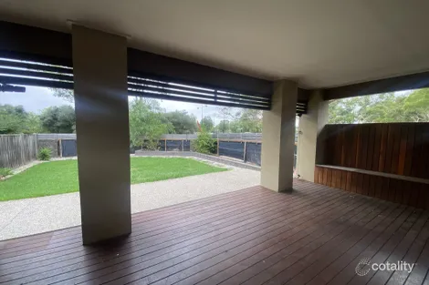 Property photo of 4 Arum Walk Mernda VIC 3754