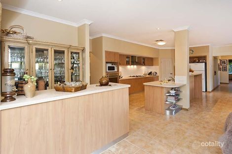 Property photo of 18 National Park Road Swan View WA 6056