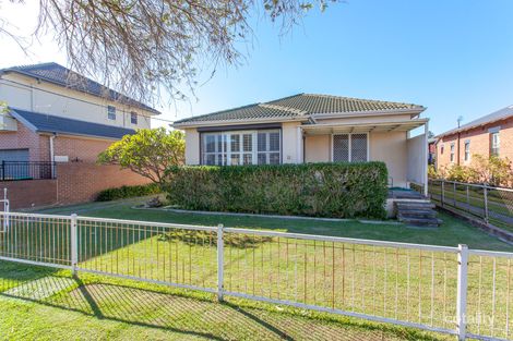 11 Blackall St, Hamilton, NSW 2303