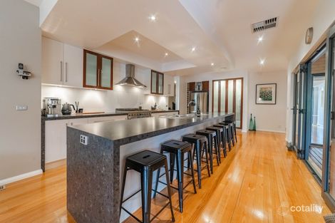 Property photo of 10 Claremont Terrace Strathdale VIC 3550