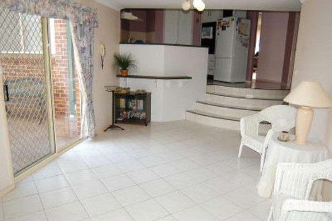 Property photo of 17 Park Royal Drive Floraville NSW 2280