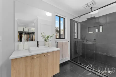 Property photo of 8 Seedling Street Botanic Ridge VIC 3977