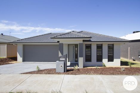 95 Ascot Gardens Dr, Delacombe, VIC 3356