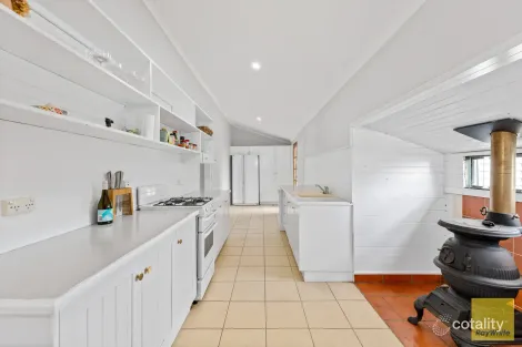 Property photo of 51 Retro Street Emerald QLD 4720