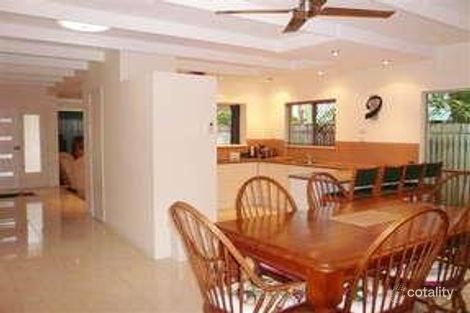 1/155 Greenslopes St, Edge Hill, QLD 4870