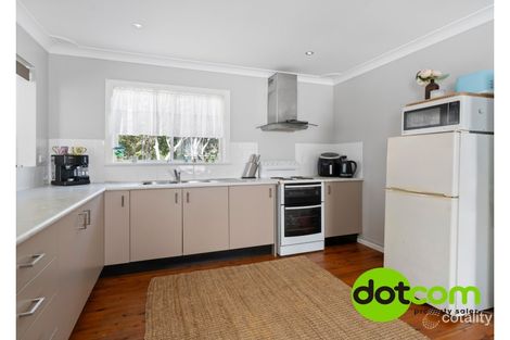 Property photo of 3 Malvina Parade Gorokan NSW 2263