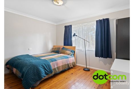 Property photo of 3 Malvina Parade Gorokan NSW 2263