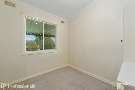 Property photo of 8 Lewis Street Burra SA 5417