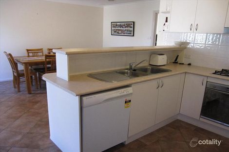 Property photo of 2/8 Fidler Court Bruce ACT 2617