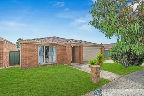 51 Syme Rd, Pakenham, VIC 3810