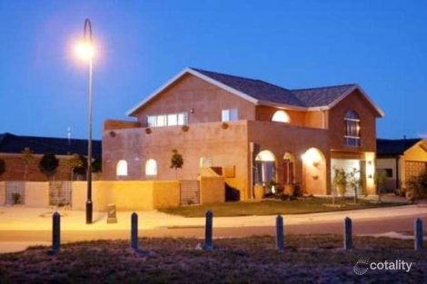 Property photo of 29 Benaroon Circuit Amaroo ACT 2914