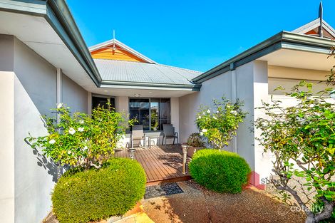 Property photo of 10 Connemara Way Australind WA 6233