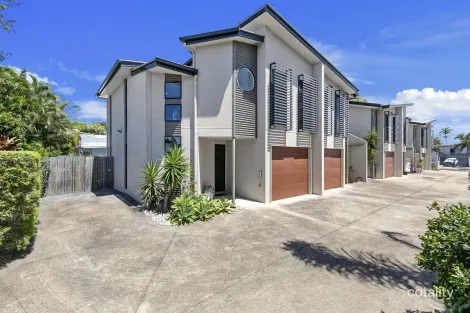 Property photo of 6/52 Shell Street Urangan QLD 4655