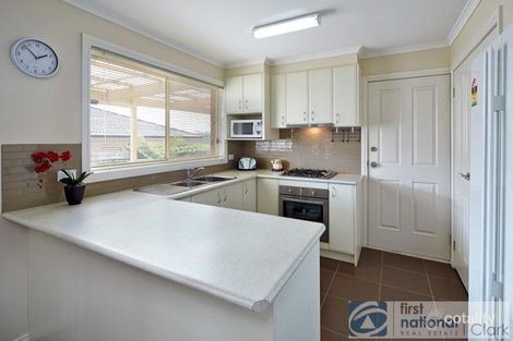 Property photo of 1 Emma Close Drouin VIC 3818