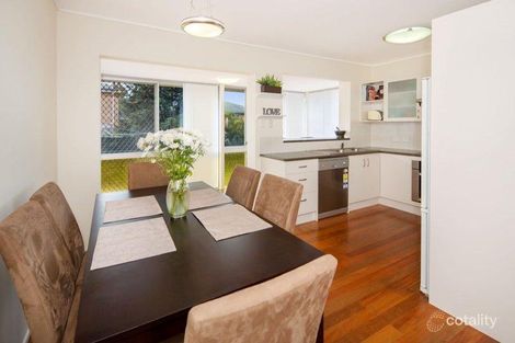 Property photo of 194 Broadwater Road Mansfield QLD 4122