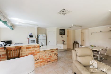 Property photo of 2 Prevelly Circle Waikiki WA 6169