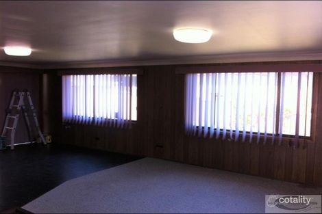 Property photo of 7 Fenton Crescent Minto NSW 2566