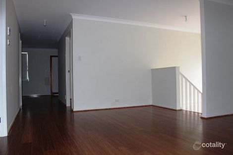 Property photo of 12 Hadley Circuit Beaumont Hills NSW 2155