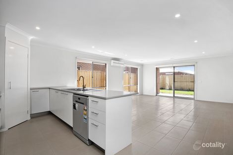 Property photo of 4 Kamala Road Clyde North VIC 3978