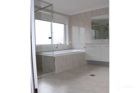 Property photo of 12 Hadley Circuit Beaumont Hills NSW 2155